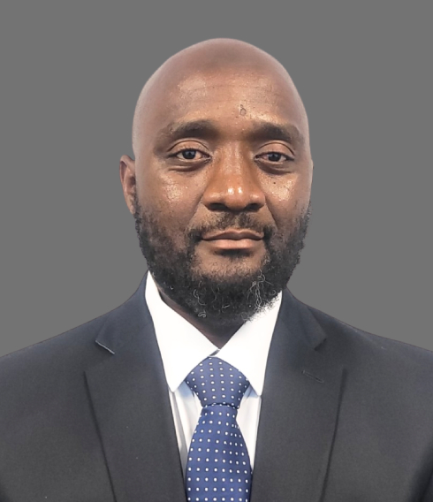 Mr-Makuza